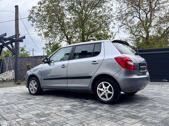 Skoda Fabia 1.6Tdi 2012 - 8