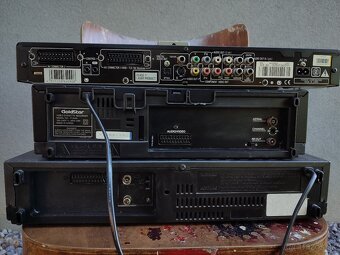 VHS rekorderi a DVD prehravač/domace kino - 8