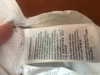 TOMMY HILFIGER originál holografik damske tricko S - 8