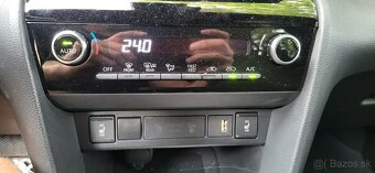 Yaris Cross Hybrid - 8