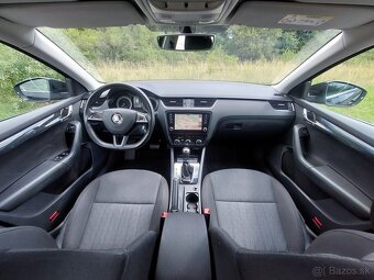 ŠKODA OCTAVIA COMBI STYLE 2.0TDI 135KW DSG 4X4 - 8