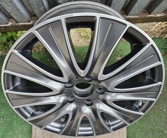 Atraktívne, nové, originálne disky Mercedes - 5x112 r18 - 8