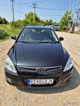 Predám Hyundai i30 2.0 benzín - 8