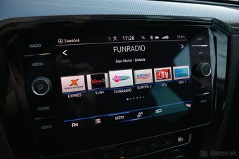 Volkswagen Passat 2.0TDI R-Line 110kw 2020 - 8