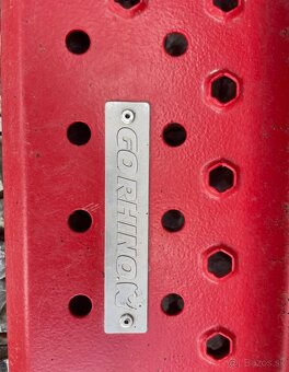 Jeep Wrangler - 8