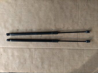 dvere kufra Passat B8 - LH5X - 8