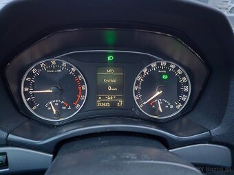 Skoda octavia 2.0tdi DSG 2009 - 8