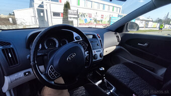 Predám Kia Ceed 1.6 benzín / LPG - 8