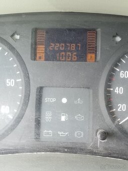 Predám Opel vivaro - 8