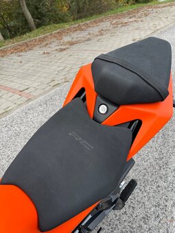 KTM RC 390 - 2023 - 8