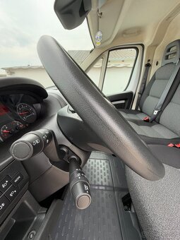 Fiat Ducato 2.3Jtd 103Kw//EXKLUZIVNÍ STAV//2XŠOUPAČKY,KAMERA - 8