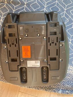 cybex pallas 2-fix, ECE R44 04 - 8