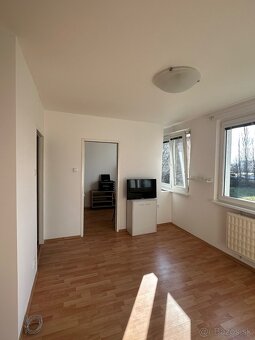 Kiadó egyszobás lakás - 8