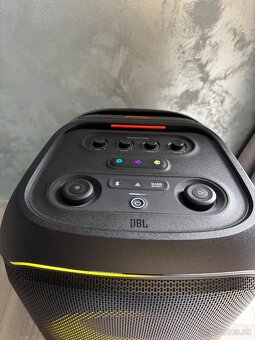 JBL partybox 320 - 8