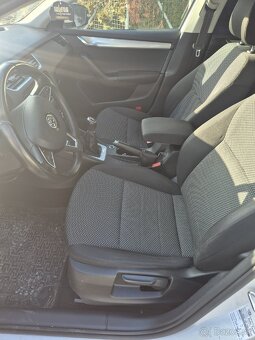 Škoda Octavia combi III - 8