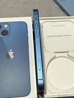 Predám Apple iPhone 13 Mini 128GB Blue Bez známky - 8