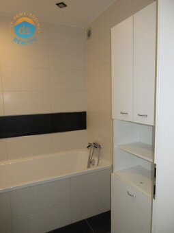 Na predaj kvalitne zrekonštruovaný, moderný 4 izbový byt, ló - 8