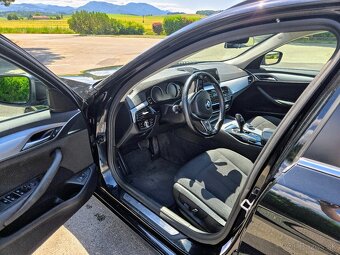 BMW Rad 5 Touring 2018 xDrive G31 Kamera Navi Led Ťažné - 8