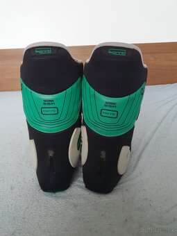 Predam snowboard topanky Burton veľ:42,5 - 8