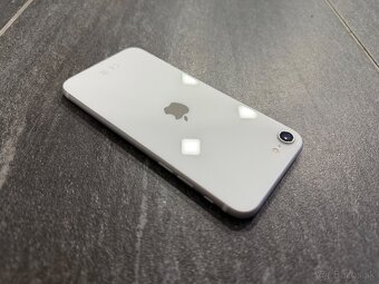 Apple iPhone SE (2020) 128 GB White - 8