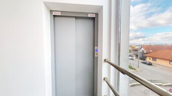 PODNIKATEĽSKÝ AREÁL, PREŠOV - 8