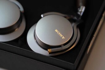 Špičkové slúchadlá Sony MDR1A Silver MDR-1A/S - 8