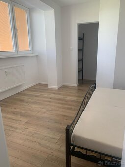2-izb. byt s balkónom /55 m2/Žilina - širšie centrum - 8