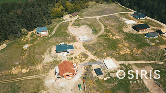 Ponuka na predaj stavebného pozemku 930m2 v obci Jamník s vý - 8
