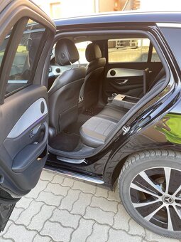 TOP CENA Mercedes-Benz E 300de Plug-in Hybrid 2019/12 - 8
