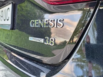 Genesis 3.8 V6 4x4 Slovenské - 8