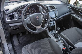 Suzuki SX4 S-Cross 1.4 BoosterJet Premium 4WD - 8