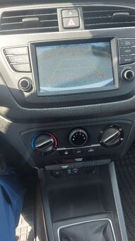Hyundai i20 1.2i COOL 2019 - 8