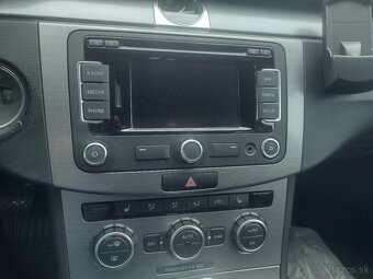 VW PASSAT VARIANT 2.0 TDI 103 KW DSG ROK VÝROBY 2014 - 8