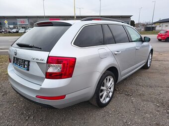 Škoda Octavia Combi 2.0 TDI Business - 8