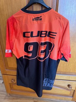 CUBE tretry + Shimano pedále + CUBE dres - 8