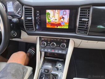 Škoda Kodiaq 1.5 TSI DSG style výbava,kessy,kamera,alu,led, - 8