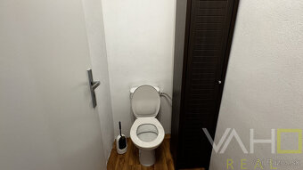 3‑izbový byt (85 m²) s garážou a loggiou v obci Hrádok - 8