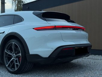 Porsche Taycan Cross Turismo 4 S Pano, Bose, Head-Up,Ambient - 8