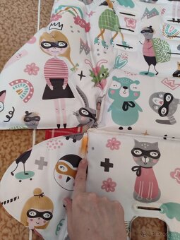 Detská jedálenská stolička - 8