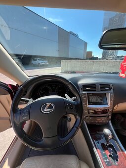 Lexus IS 250 A/T - 8