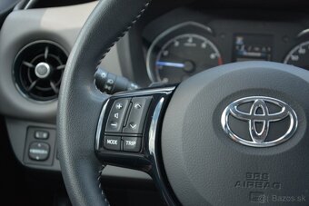 Toyota Yaris 1.5 automat, SR. voz - 8