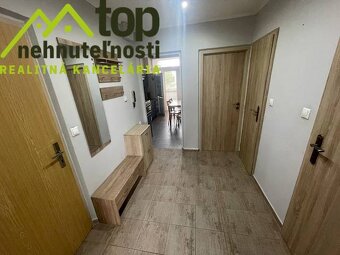 Bánovce nad Bebravou prenájom 2-izbový byt  - KOMPLETNE ZARI - 8