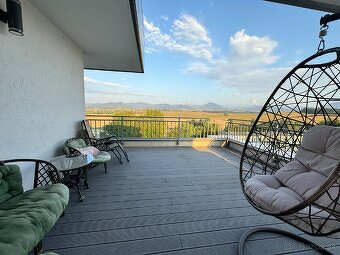 Výnimočný 3-izbový byt, bývajte ako v dome s výhodami bytu - 8