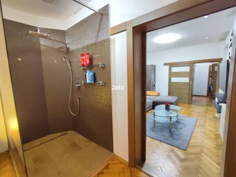 Staré Mesto-ul. Hlavná, 2 izb. tehlový pavlačový byt, 61 m2. - 8