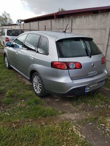 Fiat Croma 1,9 jtd, 88kw rv.2008 - 8