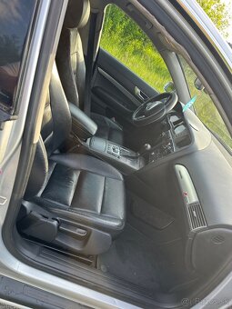 Predám Audi a6 c6 - 8