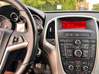 Opel Astra J 1.7 diesel - 8