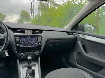 Škoda Octavia 2.0TDI Tažné Navi Elegance Vyhrev ROZVODY - 8