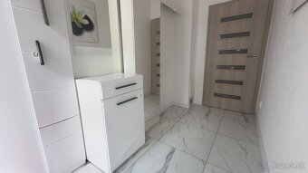 LUXUSNÁ 4 - IZBOVÁ NOVOSTAVBA VO VIDINEJ S OBROVSKÝM POZEMKO - 8