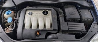 Volkswagen Golf 5 1.9 TREND 77 TDI 5F - 8